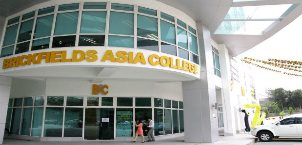 Life@BAC – Law – CollegeLAH